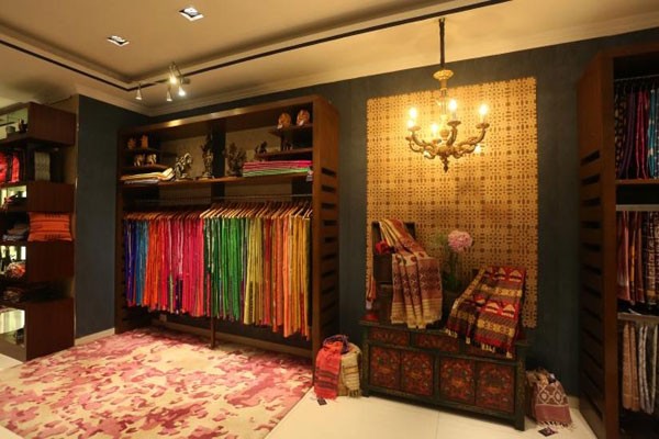 Empowering entrepreneurship and self-employment of artisans