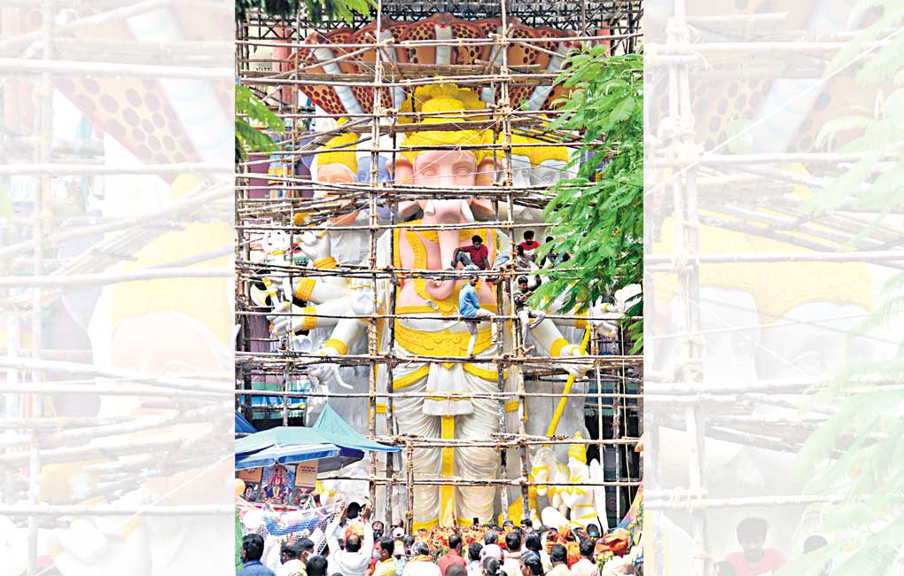 GHMC gears up for Ganesh Chaturthi fete