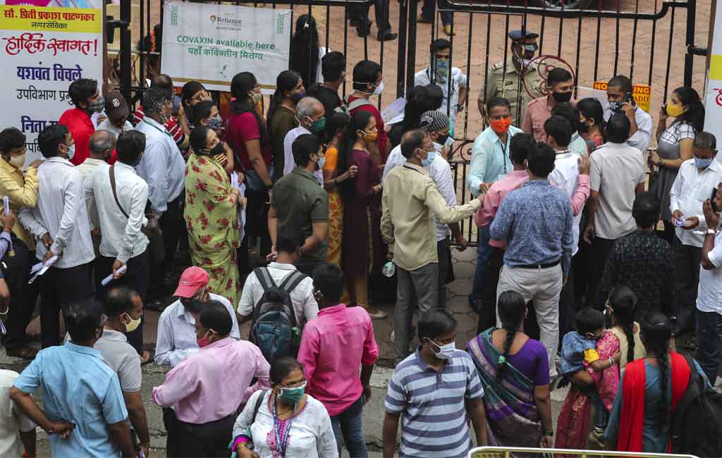 India records 30,948 COVID-19 infections, 403 fatalities