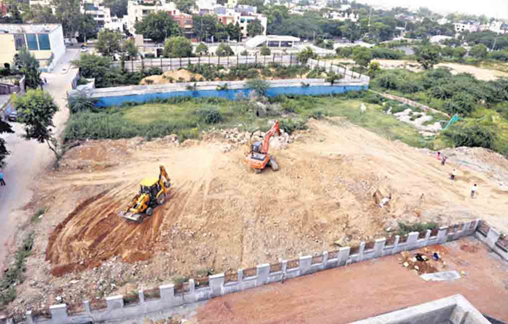KCR set to break ground for party office in Delhi