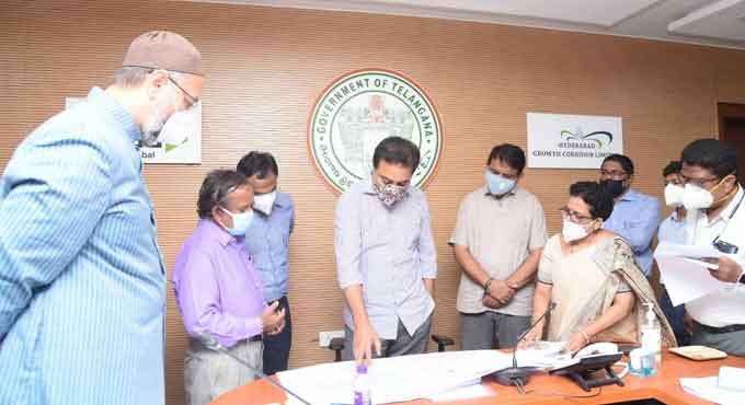 Expedite developmental works in Old City, KTR tells MAUD officials