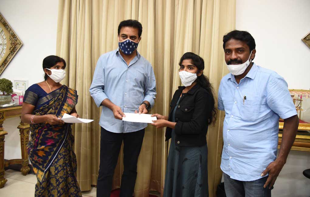 KTR extends financial assistance to young IIT student from Warangal