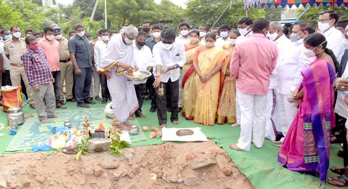 Storage facilities to come up across Telangana: Puvvada