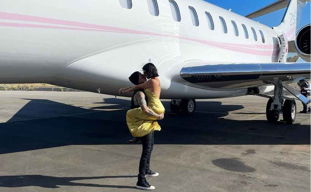 Travis and Kourtney chilling in Italy, share loved-up pics from vacation