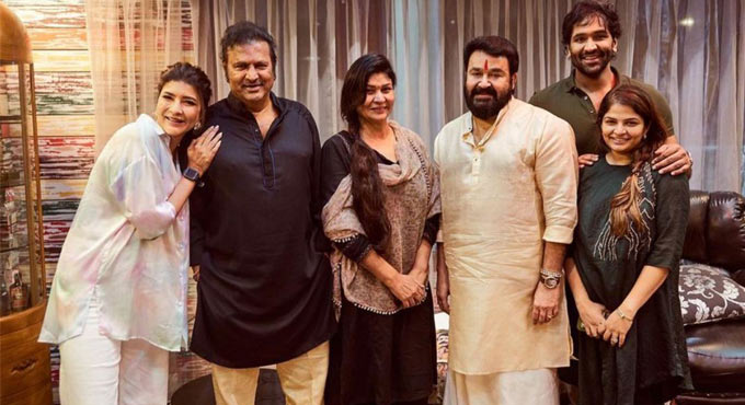 Mohanlal pays visit to veteran actor Mohan Babu in Hyderabad