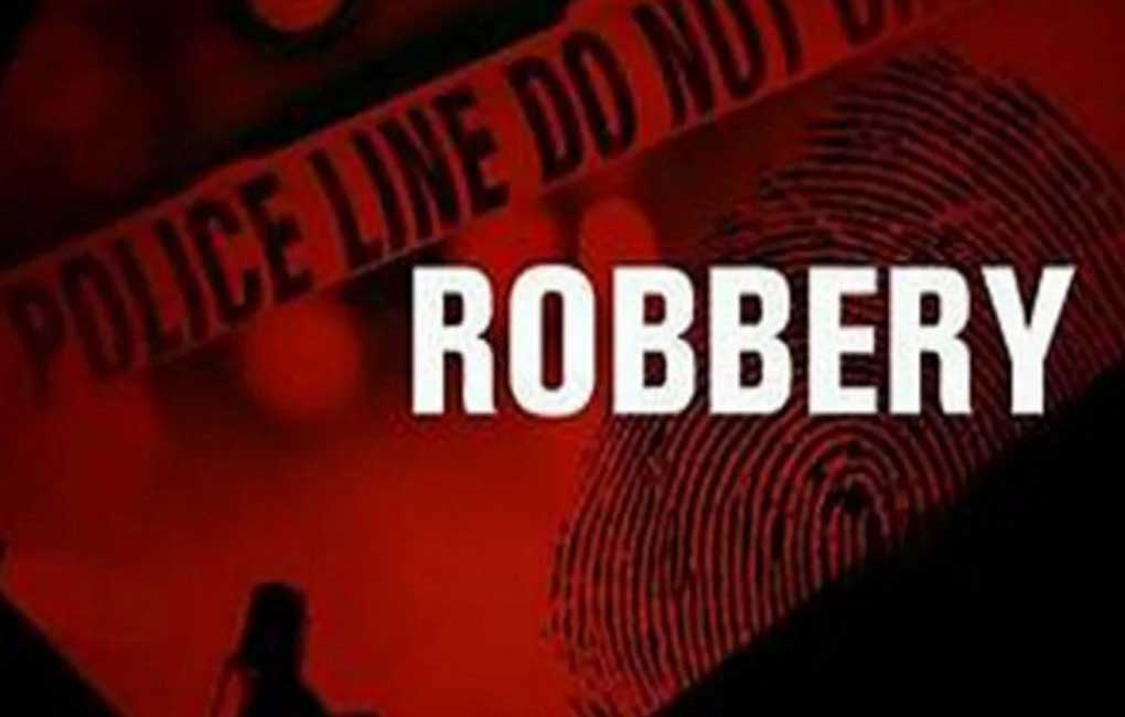 ‘Money Heist’ inspires youngsters to rob jewellery store in Lucknow