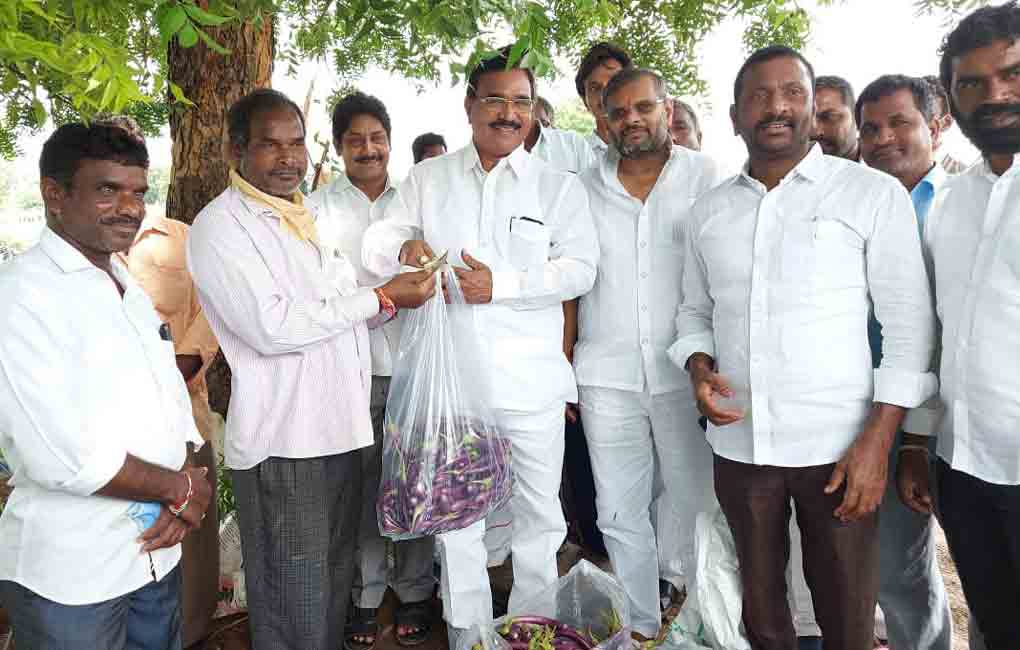 Take up cultivation based on demand, Niranjan Reddy tells farmers