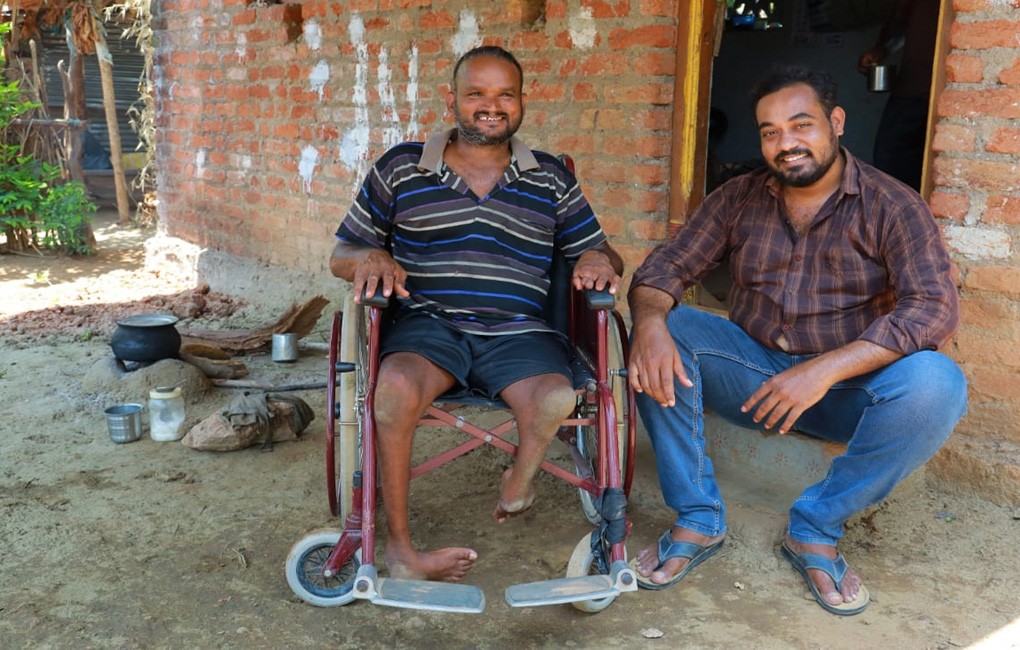 For this Yellandu scribe, charity is a way of life