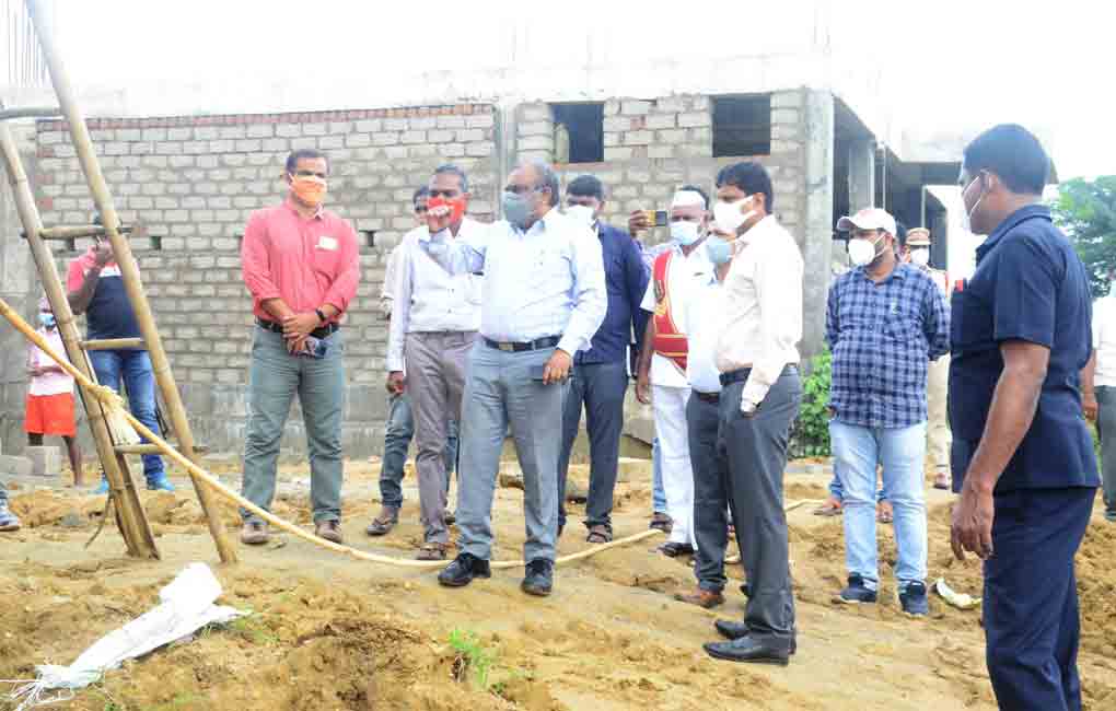 Complete construction of godowns for EVMs by October: CEO