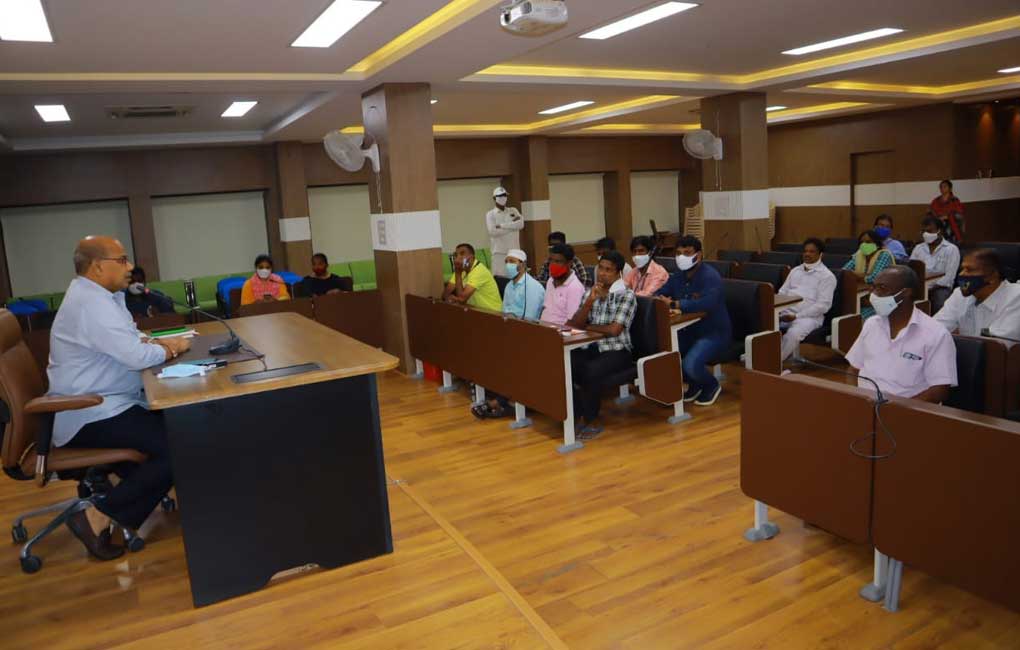 Cellars of commercial buildings in Siddipet to be only used for parking