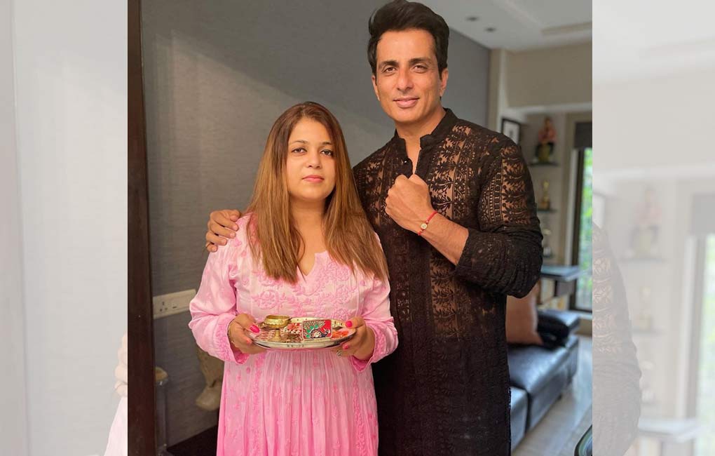 Sonu Sood celebrates Raksha Bandhan with sisters Malvika, Monika