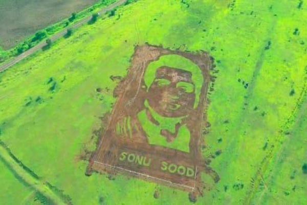 Fan makes a portrait of Sonu Sood on his 50,000 sq ft land
