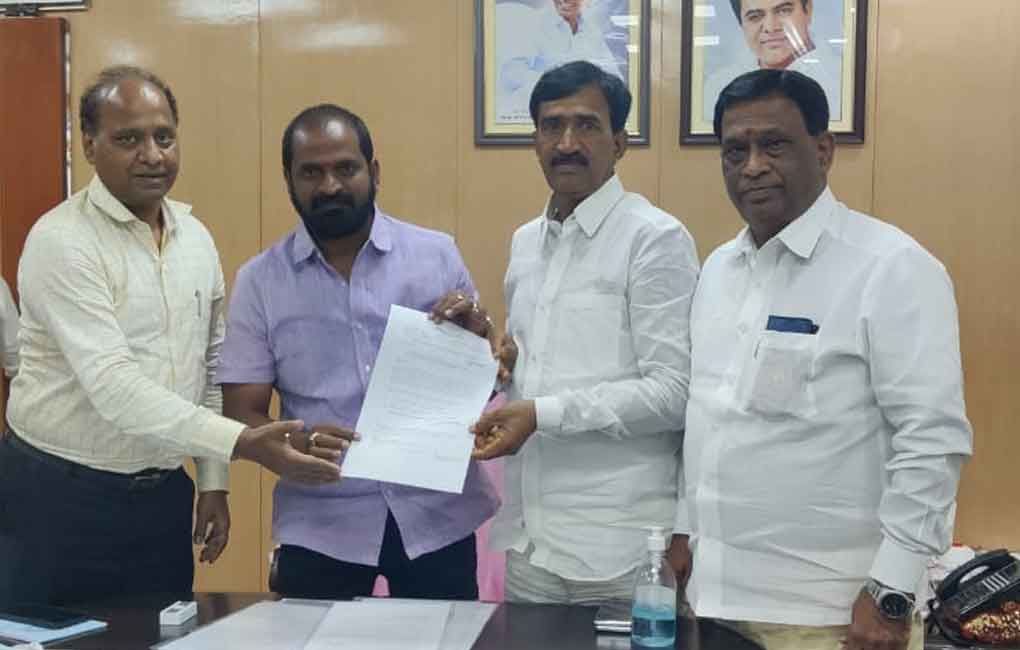 Astro turf football stadium to come up in Gajwel: TS Sports Minister