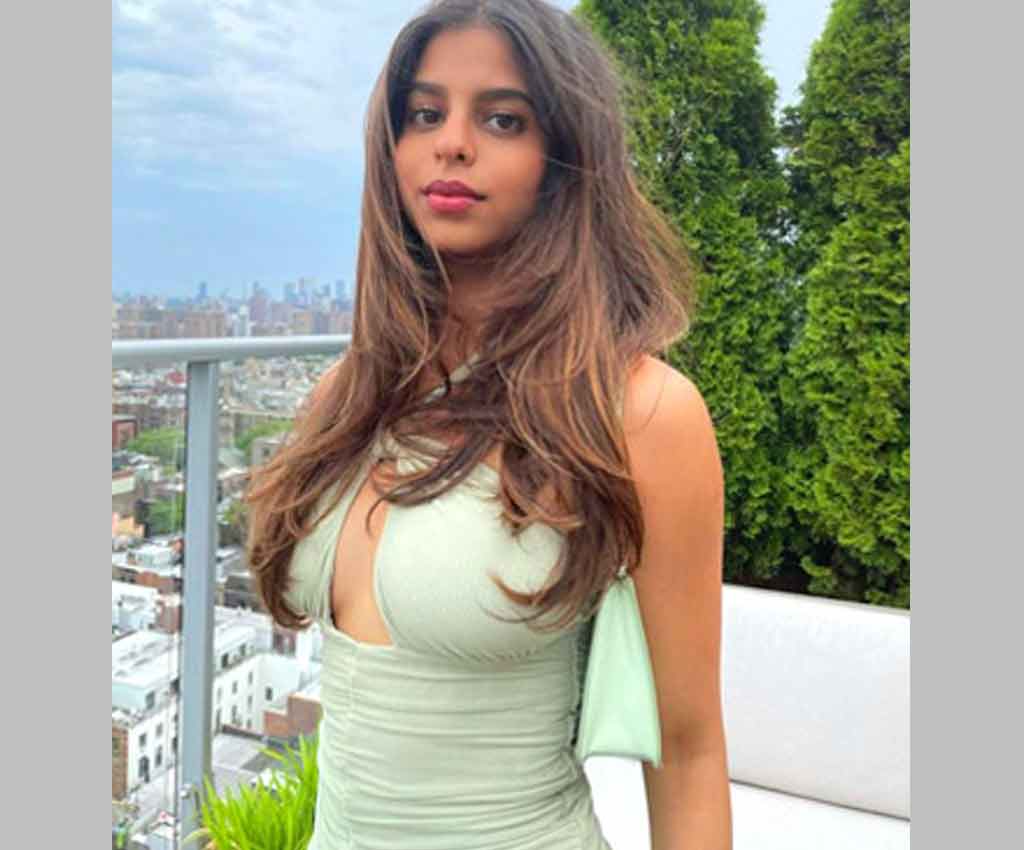 Is Suhana Khan getting under the arc lights?  