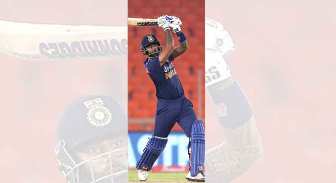 Team India off to London for second Test against England