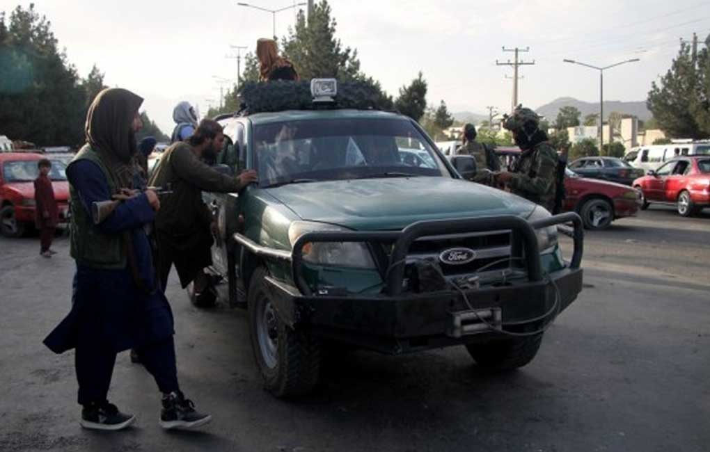 Rockets fired at Kabul airport intercepted by US missile defence
