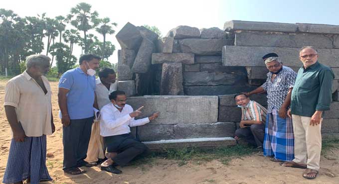 Tamil inscription of Kakatiya Pratapa Rudra found at Motupalli