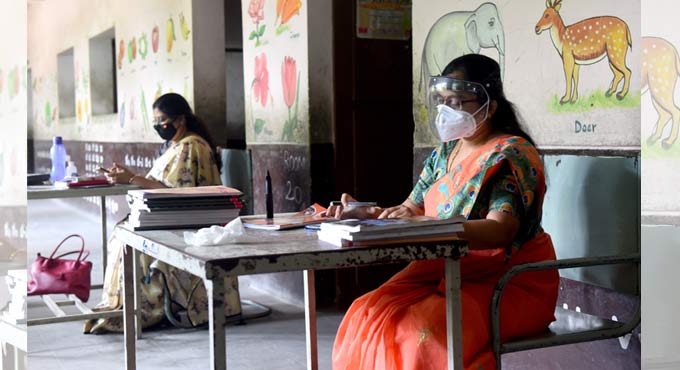 Telangana: Teaching, non teaching staff asked to attend schools regularly from Aug 26