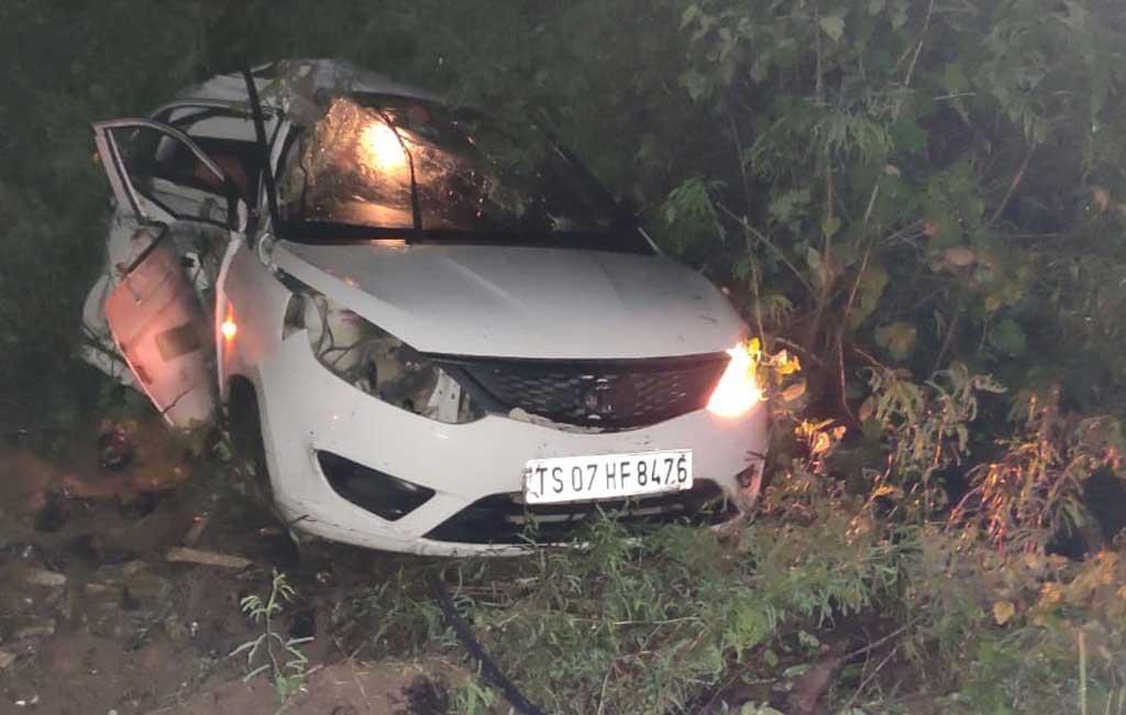 Telangana: VRA dies in a road accident in Peddapalli