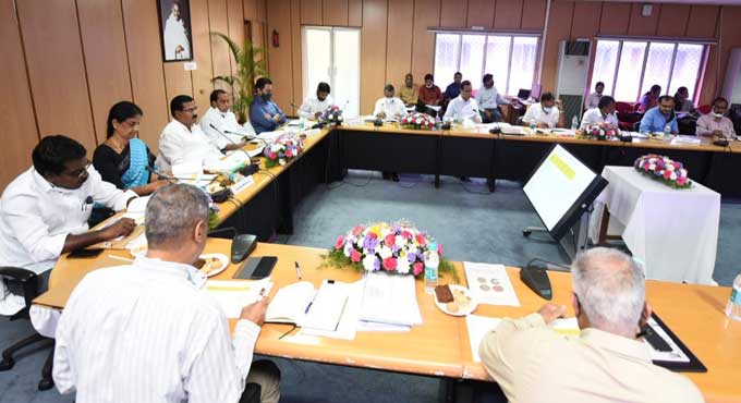 Agriculture should be transformed into industry: TS Cabinet sub-committee