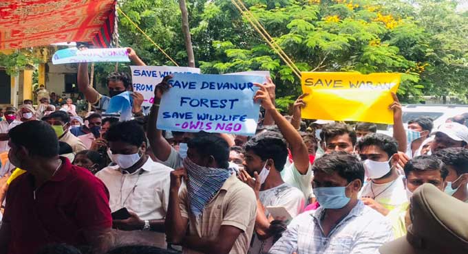 Tension prevails at public hearing on quartz mining in Devunur forest area