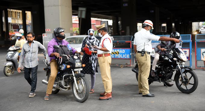 Cyberabad Traffic cops clarify on challan issue viral on social media
