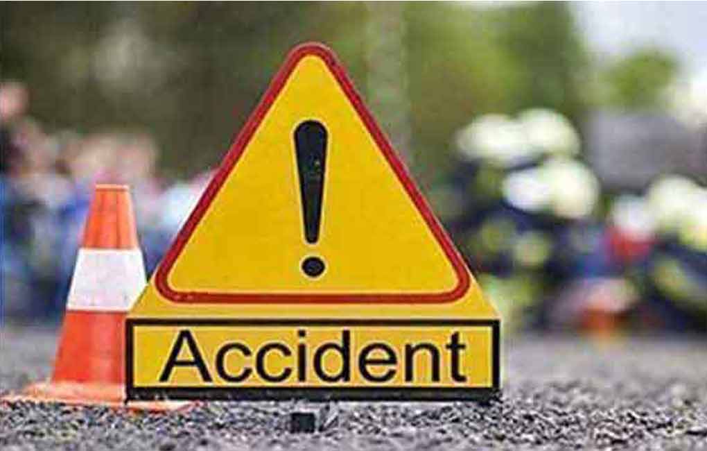 Two killed, 21 injured in separate accidents in Khammam