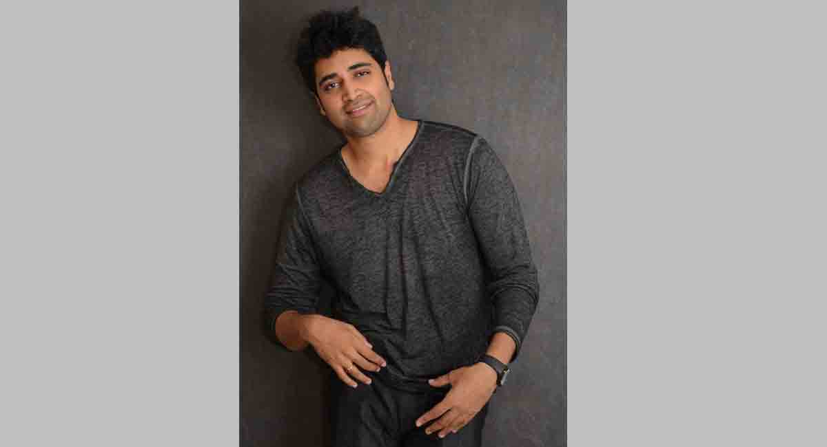 Adivi Sesh recovered from dengue, back home