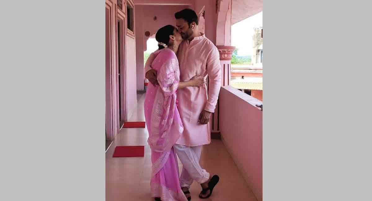 Ankita Lokhande’s PDA with beau Vicky Jain