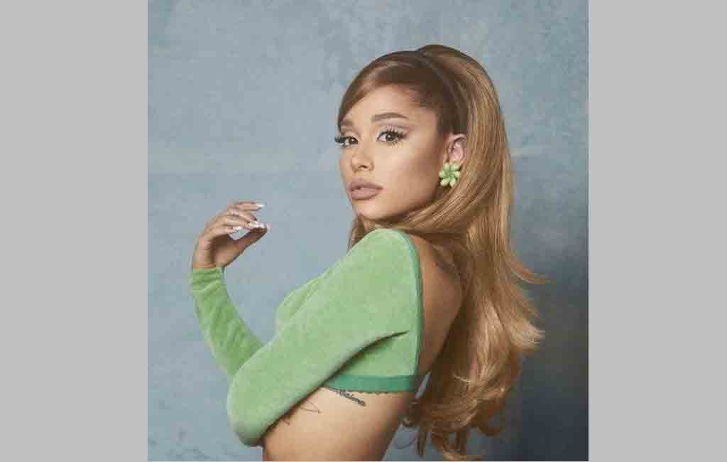 Knife-wielding man arrested outside Ariana’s house