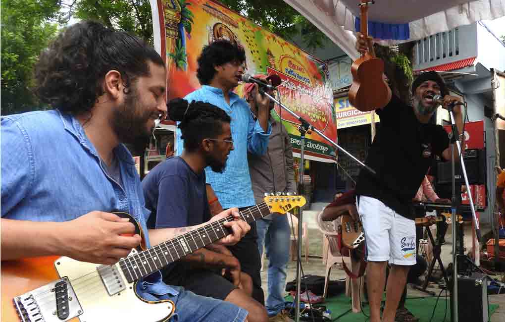 Chowrasta Band concludes tour in Adilabad