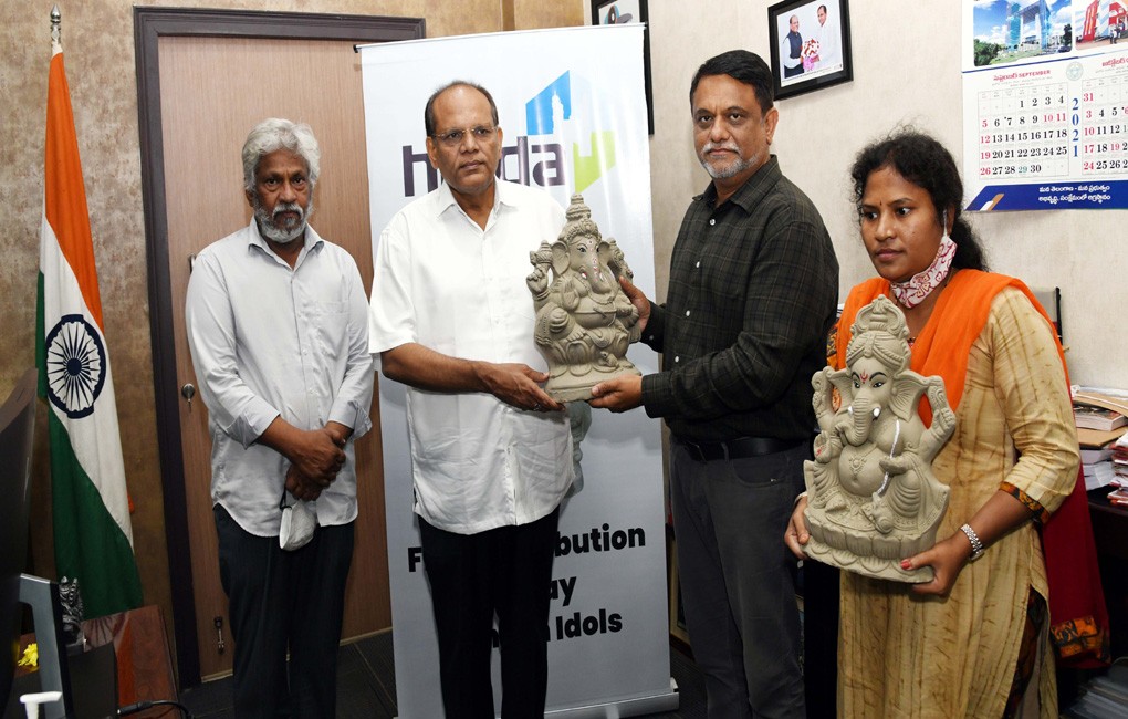 HMDA to distribute 70,000 clay Ganesh idols