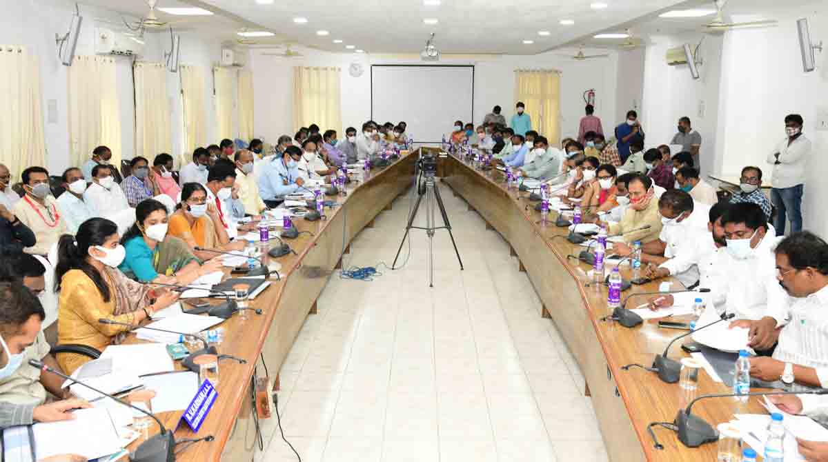 Dalit Bandhu amount once deposited, won’t be taken back: Harish Rao