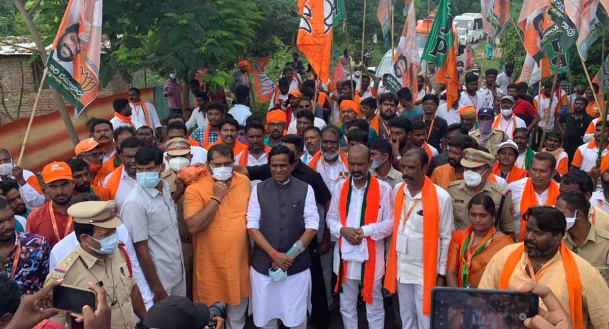 Centre providing funds to Telangana: Patil