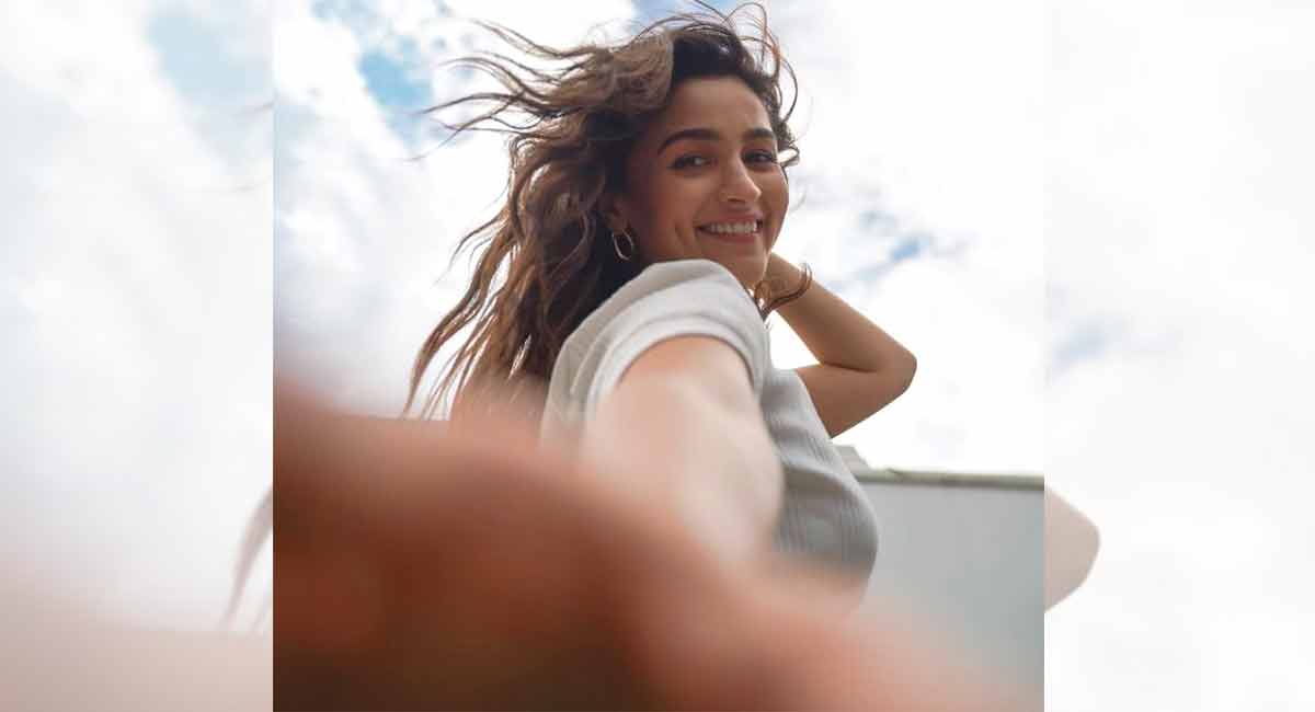 Don’t miss Alia Bhatt’s ‘floaty’ pics on Instagram