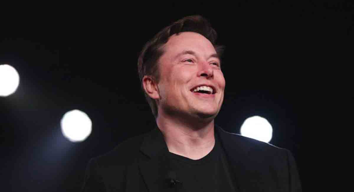 Elon Musk wants to gift statue of digit ‘2’ to runner-up Jeff Bezos
