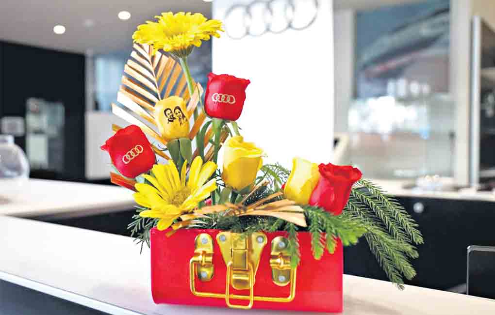 ‘Flowerwali’ goes beyond bouquets