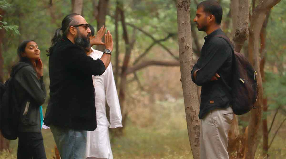 Impromptu short-film grabs attention