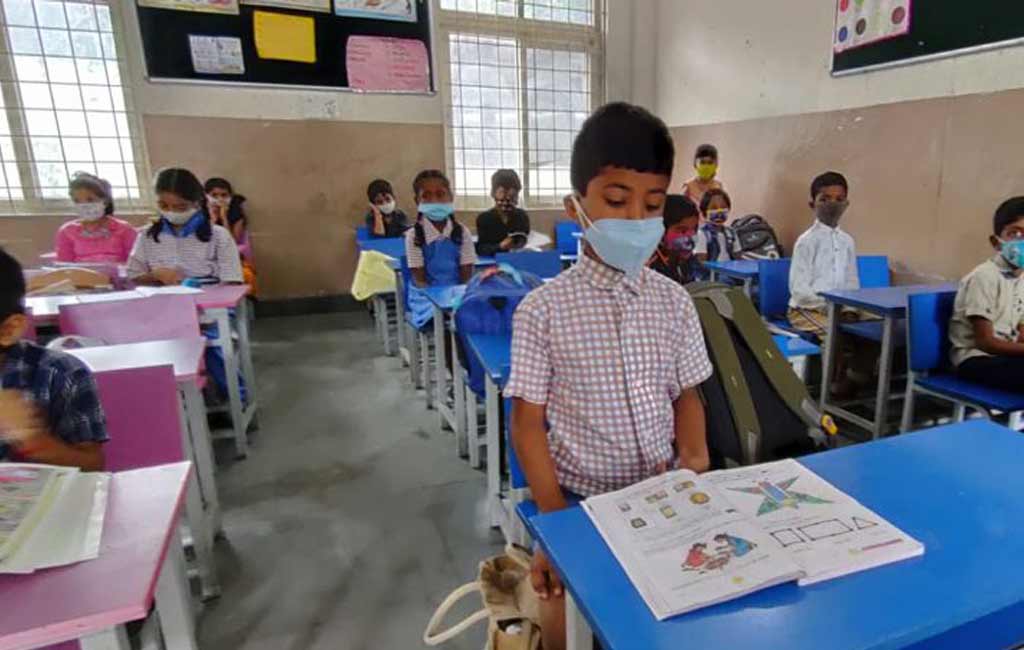 India adds 42,618 new covid cases, 29,322 positive cases from Kerala