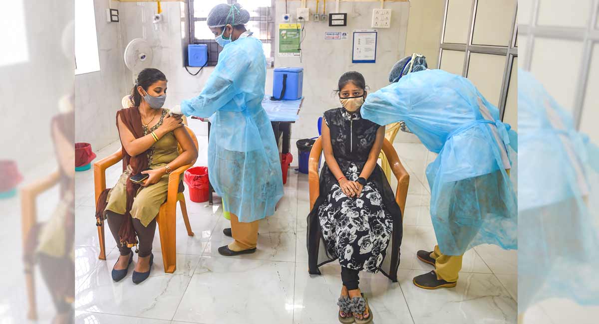 India records 35,662 new COVID-19 cases, 281 deaths