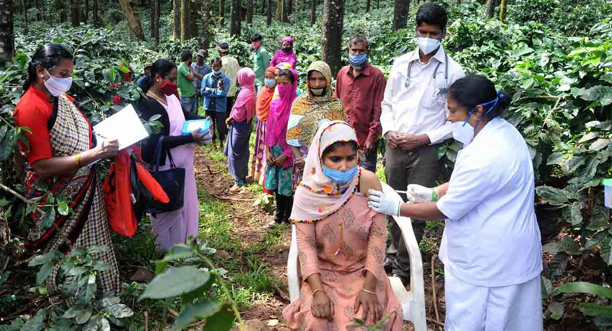 India sets world record of administering over 2.50 cr vaccine doses in a day