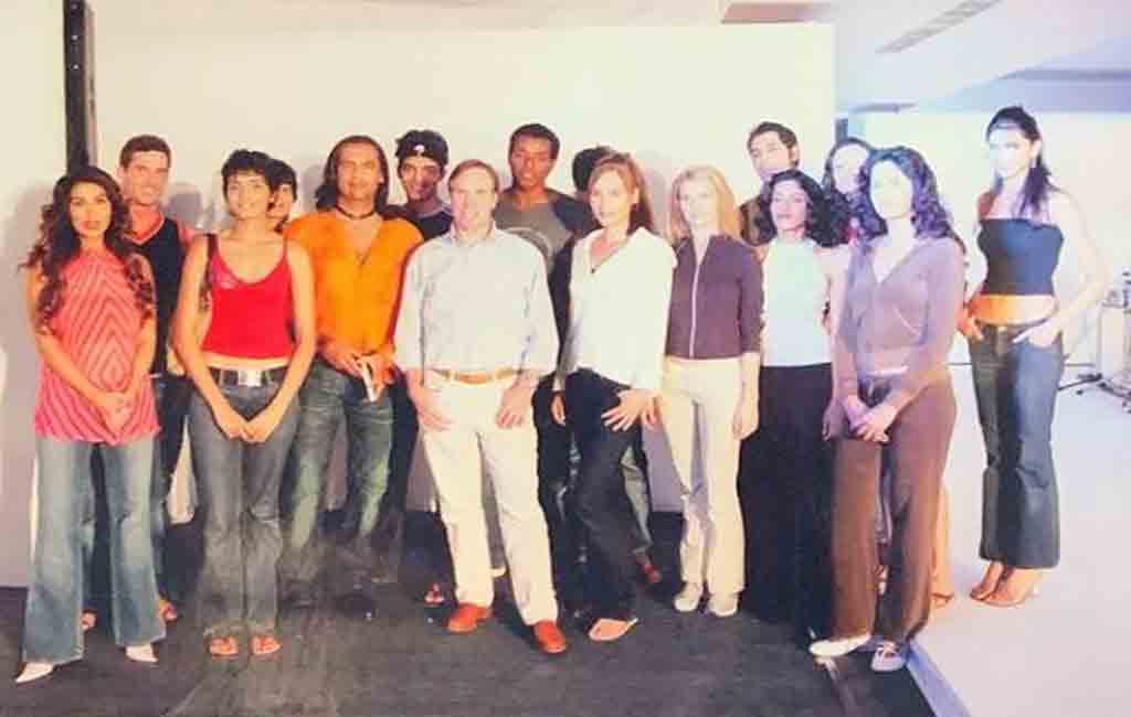 Spot Deepika and Katrina in this viral pic from their modelling days