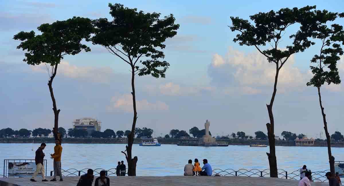 Monsoon warriors of GHMC get into action