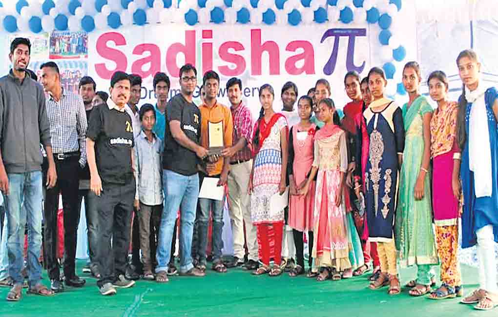 This Karimnagar NRI’s heart beats for poor students