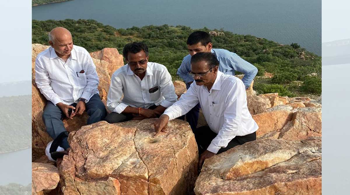 Neolithic grooves dating back to 4000 BC discovered in Nalgonda