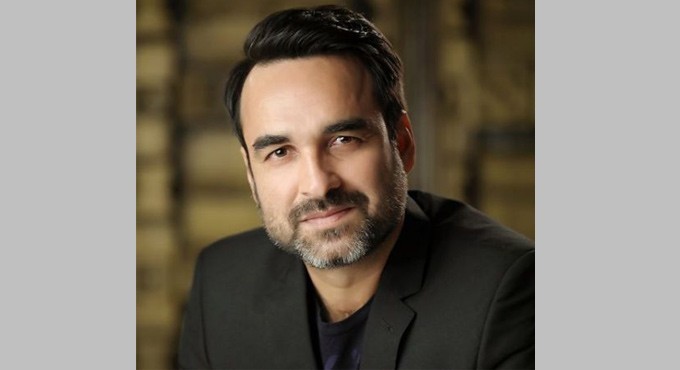 Pankaj Tripathi feels awkward when young actors touch his feet