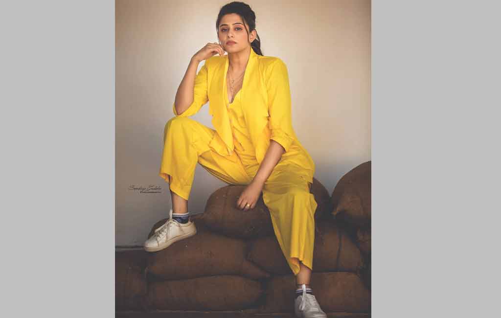 Priyamani to join SRK and Nayanthara in the next project? 