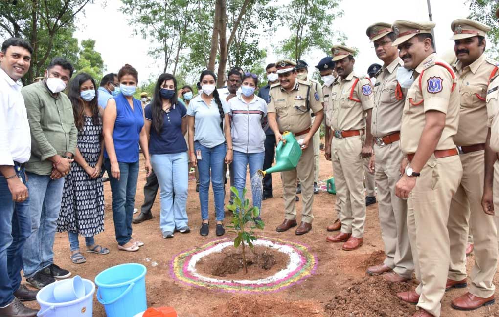 Rachakonda CP takes part in green drive at Pahadishareef