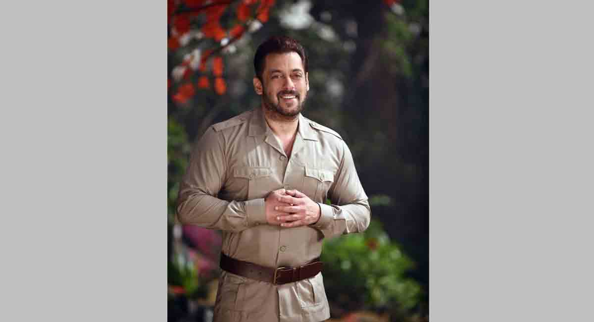 Salman Khan unveils new challenges for contestants