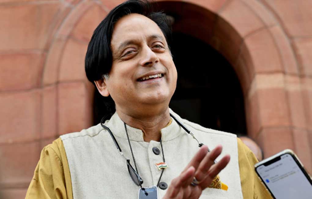 Tharoor lauds Telangana’s efforts for IT industry